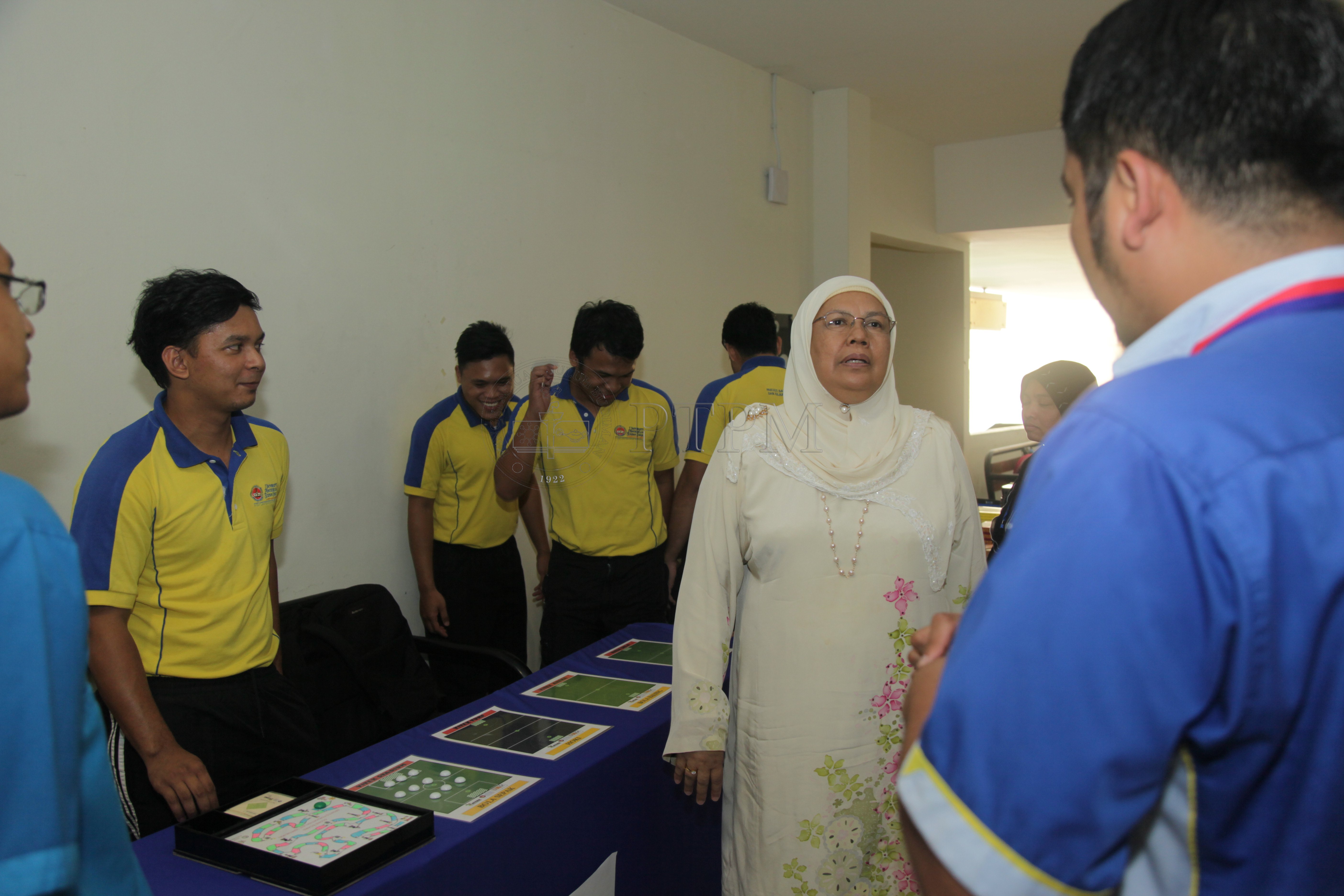 PRO 14 107 KONFREN IMG 0040 (1)